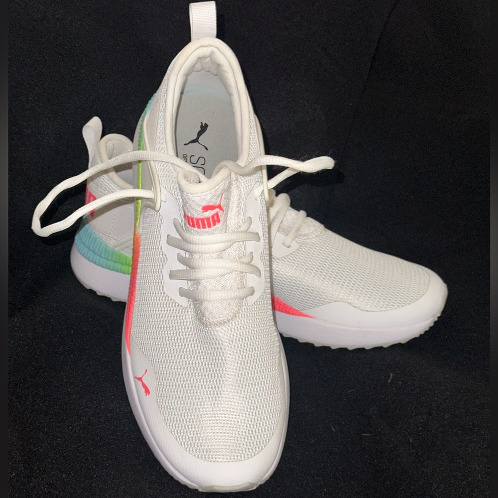 Puma Sneakers